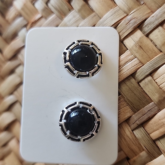 Boho Gypsy Sisters Jewelry - Southwestern Simulated Turquoise Stud Earrings Simulated Onyx